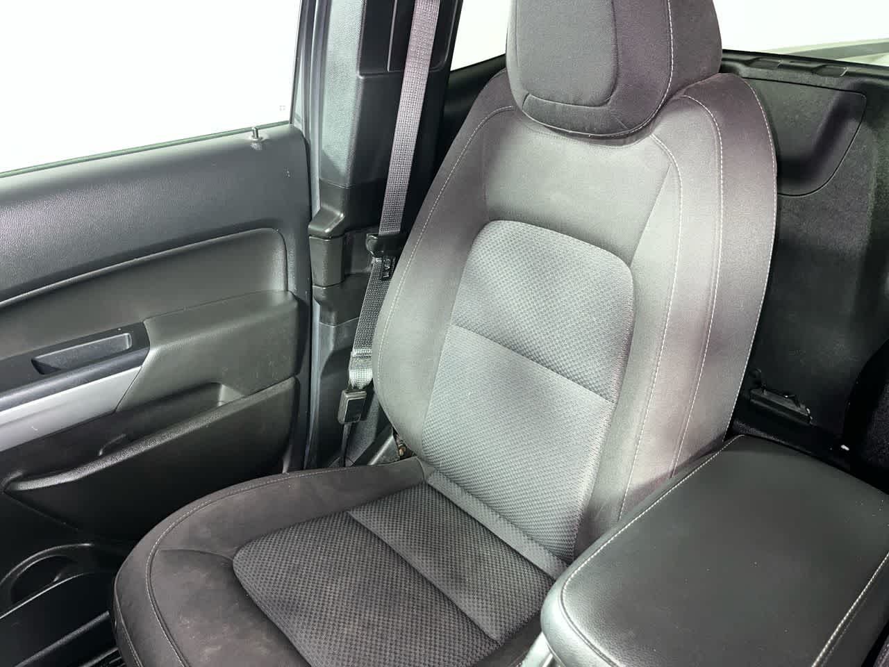 2022 Chevrolet Colorado 2WD LT