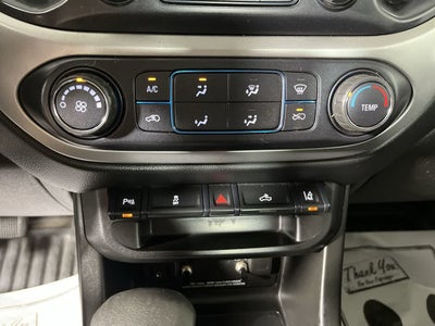 2022 Chevrolet Colorado 2WD LT