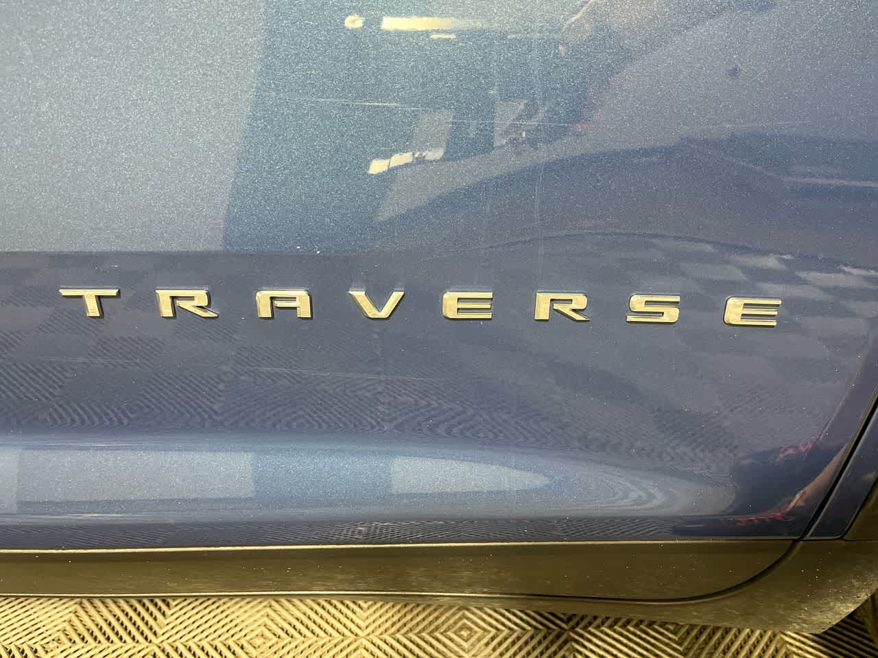 2024 Chevrolet Traverse FWD LT