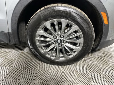 2025 Cadillac XT4 FWD Premium Luxury