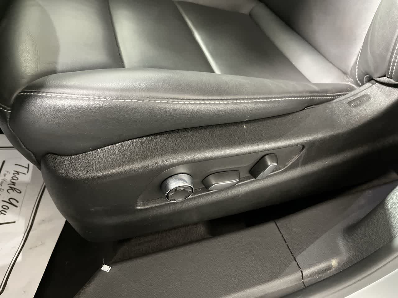 2025 Cadillac XT4 FWD Premium Luxury