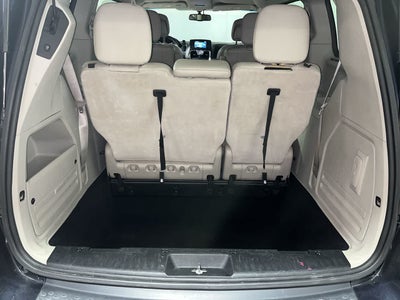 2011 Chrysler Town & Country Touring-L