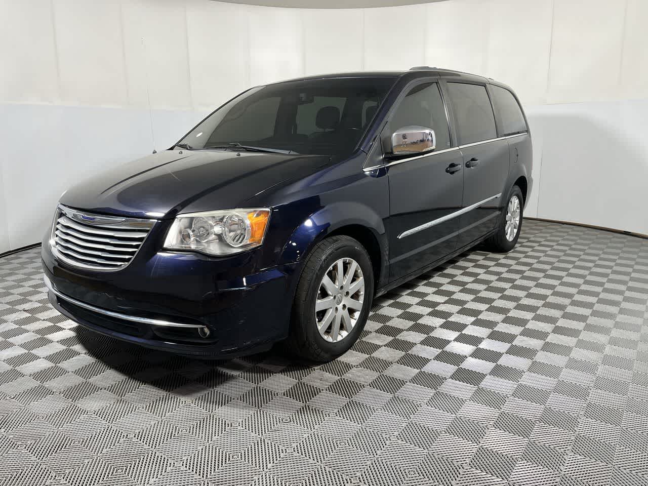 2011 Chrysler Town & Country Touring-L