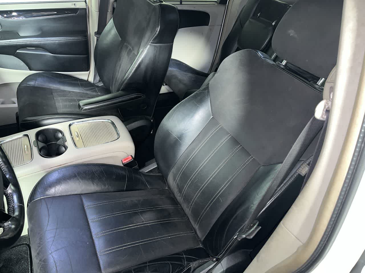 2014 Chrysler Town & Country Touring-L 30th Anniversary