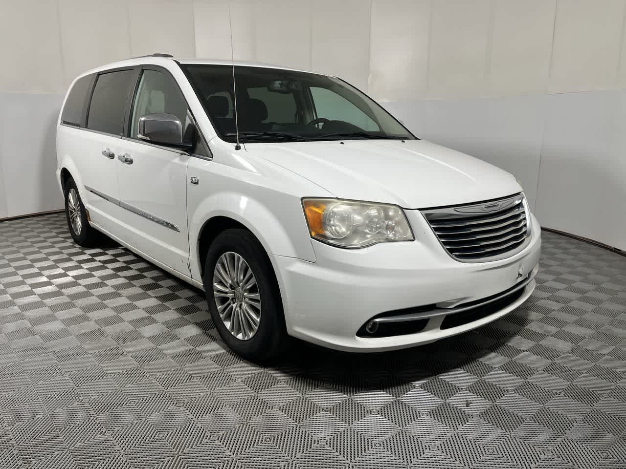 2014 Chrysler Town & Country Touring-L 30th Anniversary