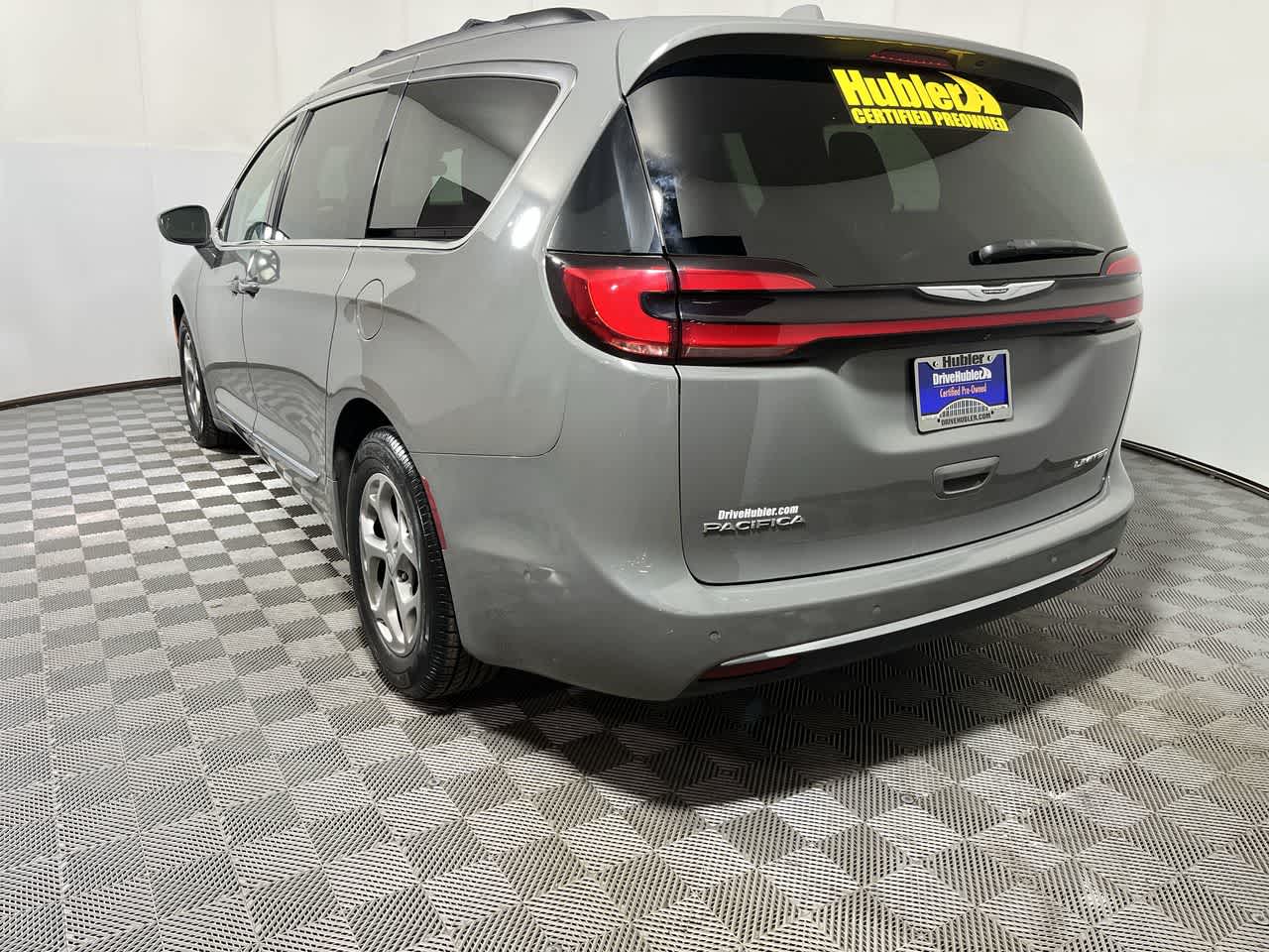 2022 Chrysler Pacifica Limited