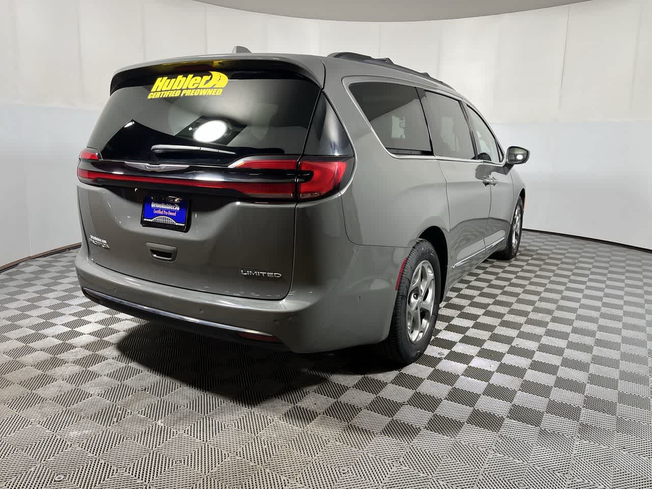 2022 Chrysler Pacifica Limited