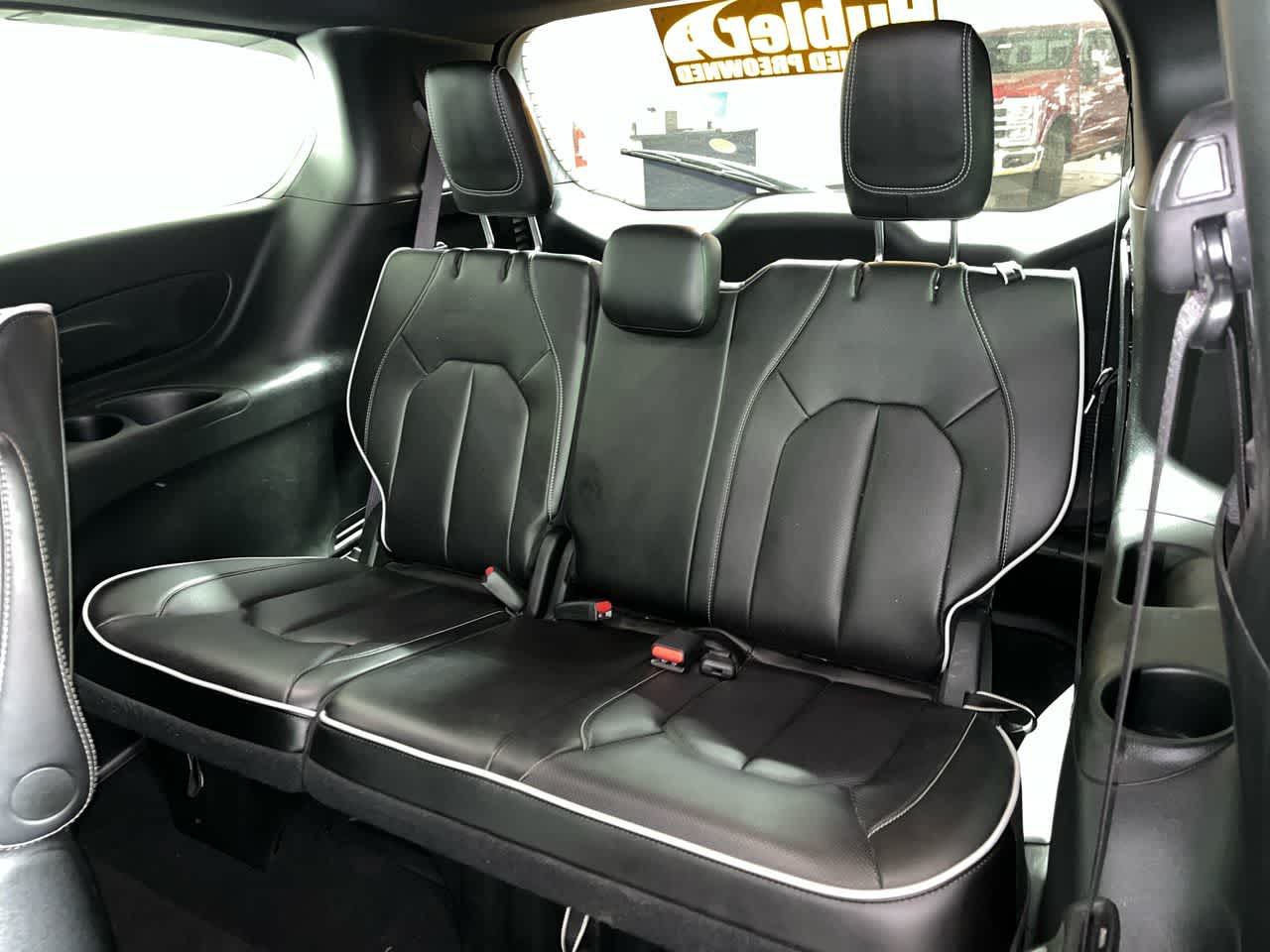 2024 Chrysler Pacifica Hybrid Premium S Appearance Pkg