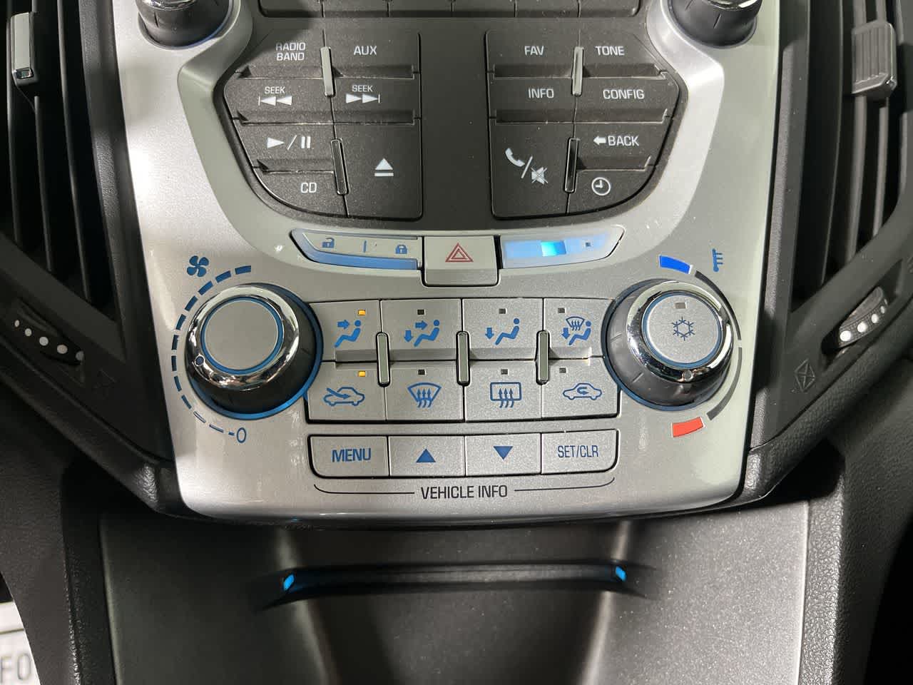 2011 Chevrolet Equinox LT w/1LT