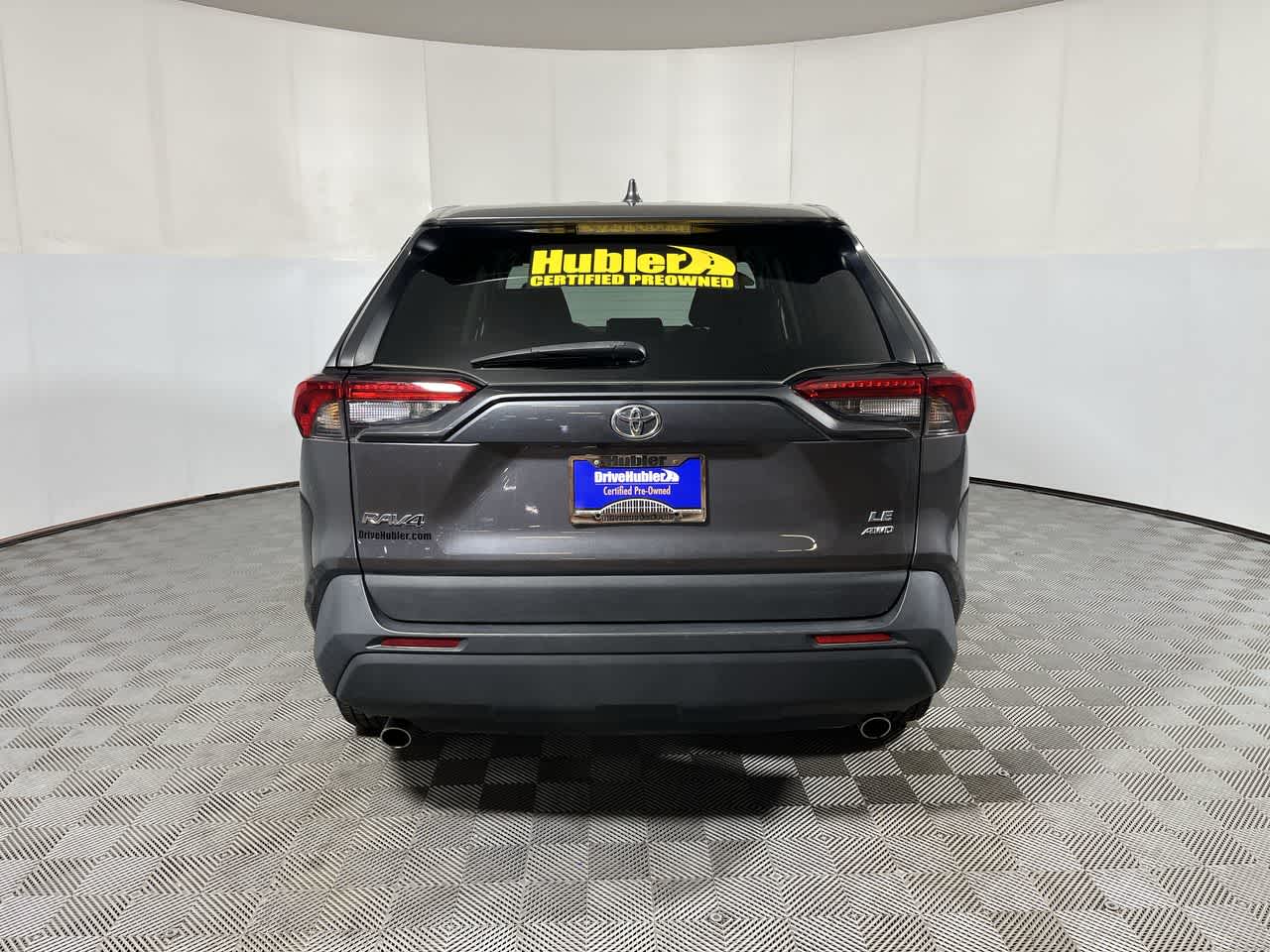 2022 Toyota RAV4 LE