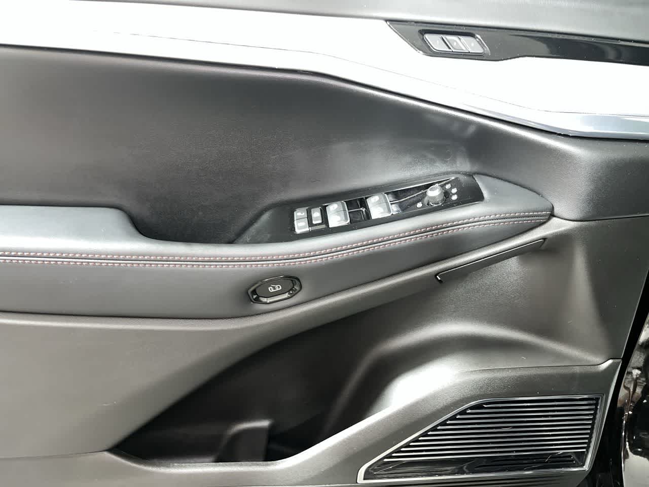 2024 Jeep Wagoneer S Launch Edition