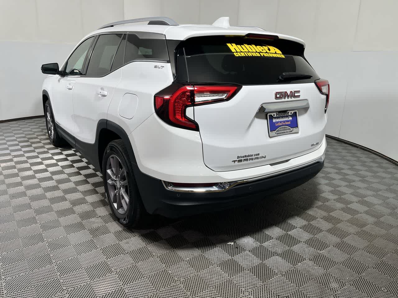 2023 GMC Terrain SLT