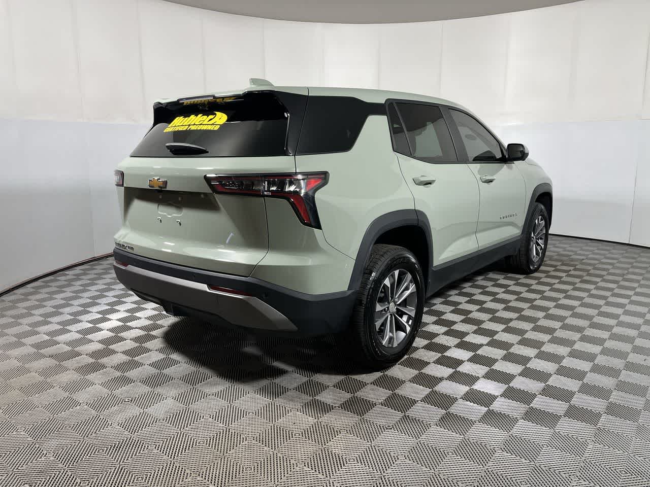 2025 Chevrolet Equinox AWD LT