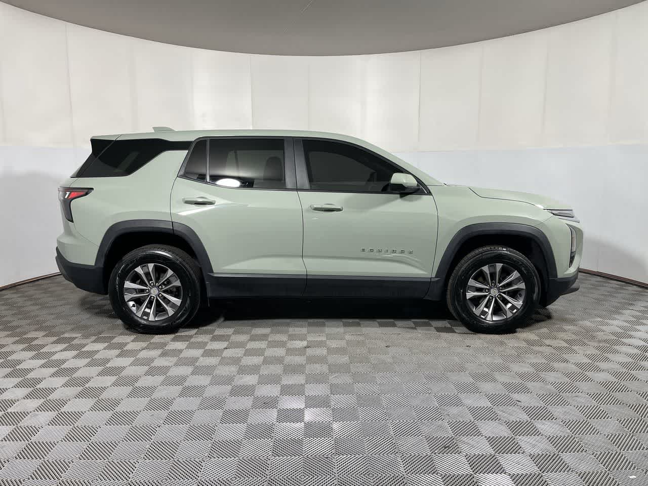2025 Chevrolet Equinox AWD LT