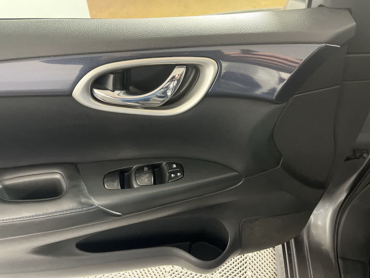 2016 Nissan Sentra SR