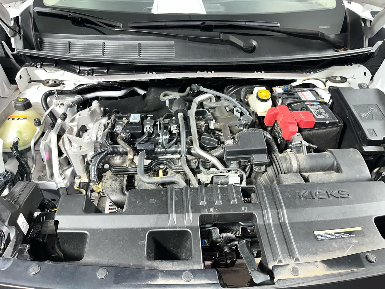 2025 Nissan Kicks S