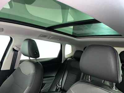 2025 Volkswagen Taos SE Black