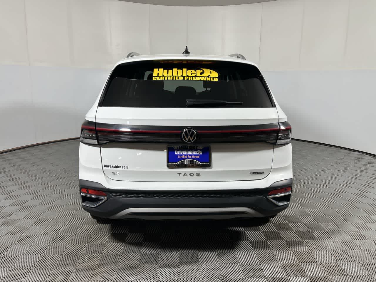 2025 Volkswagen Taos SE