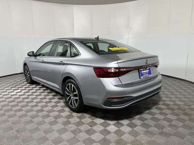 2025 Volkswagen Jetta SE
