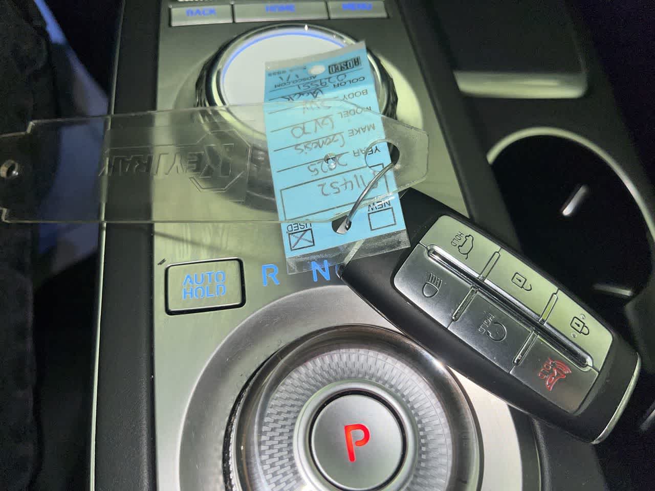 2025 Genesis GV70 2.5T