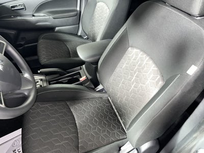 2025 Mitsubishi Outlander Sport ES