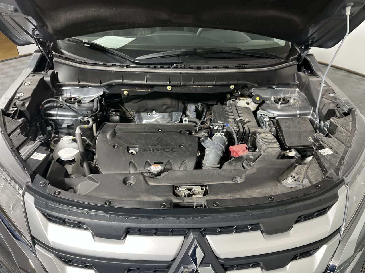 2025 Mitsubishi Outlander Sport ES