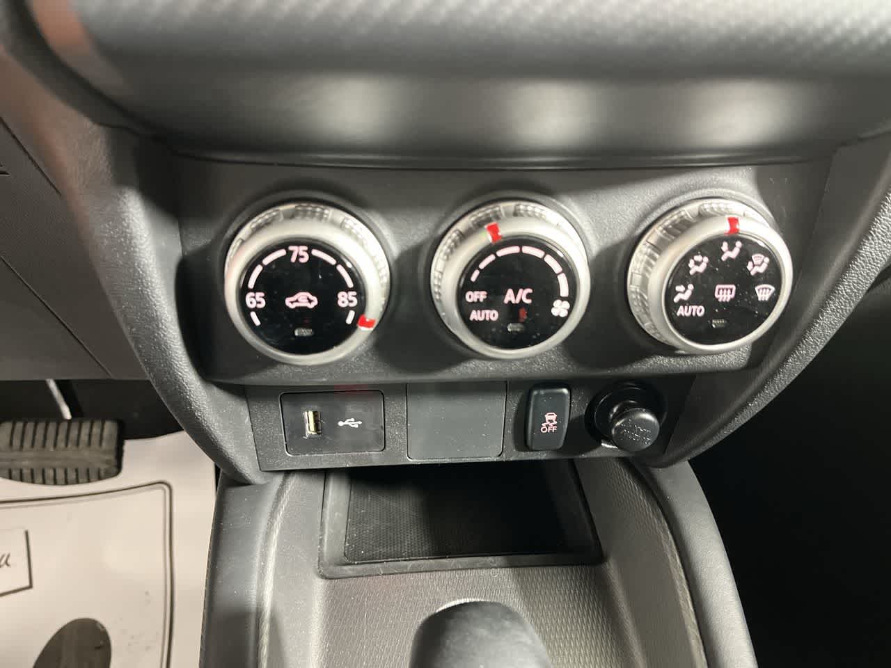 2025 Mitsubishi Outlander Sport ES