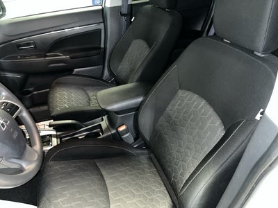 2025 Mitsubishi Outlander Sport ES