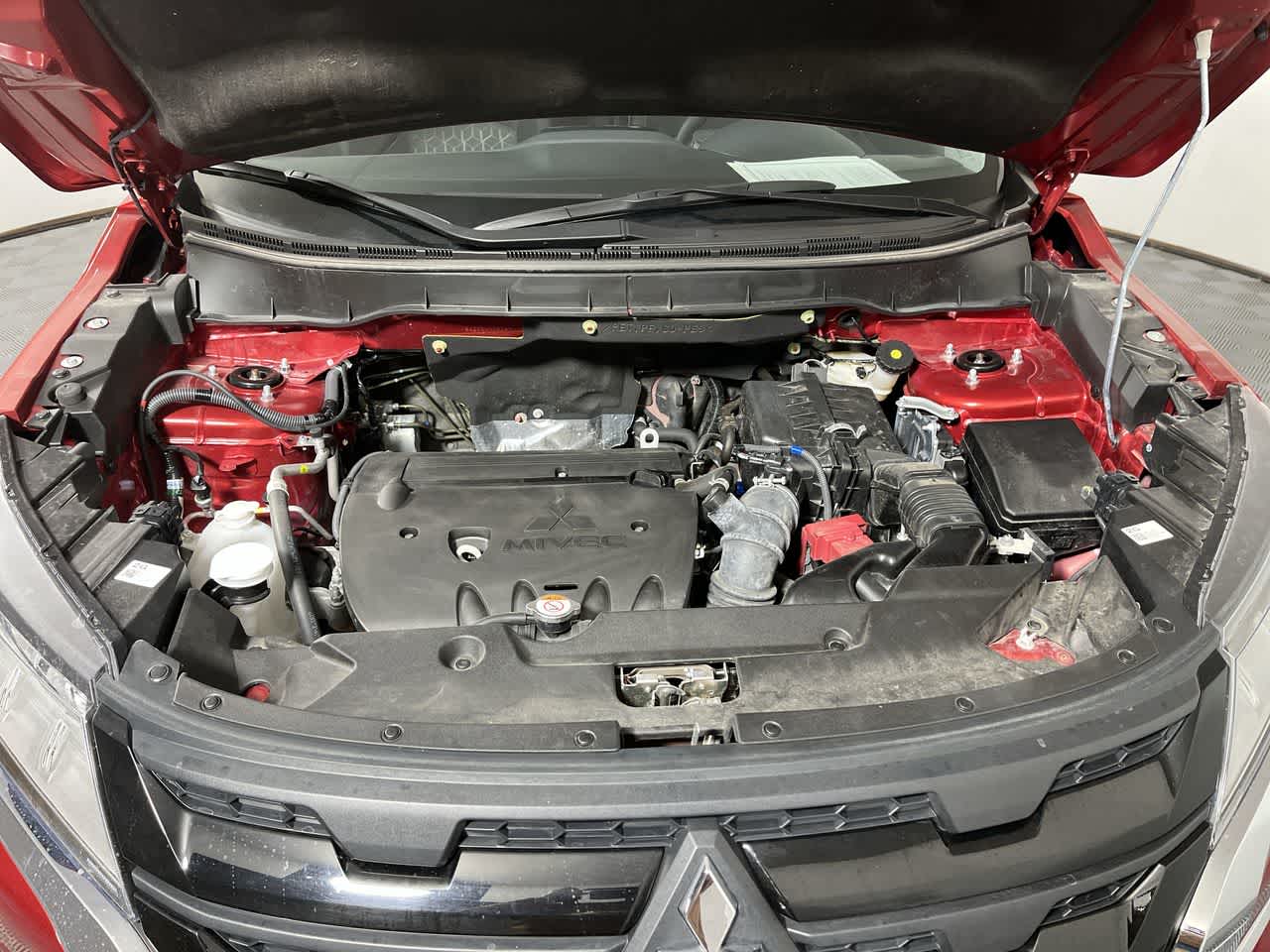 2025 Mitsubishi Outlander Sport LE