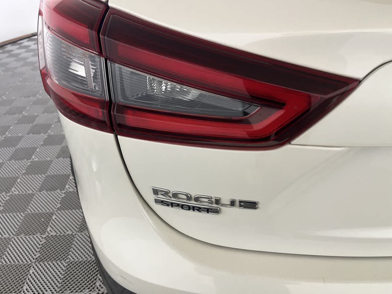 2021 Nissan Rogue Sport SL