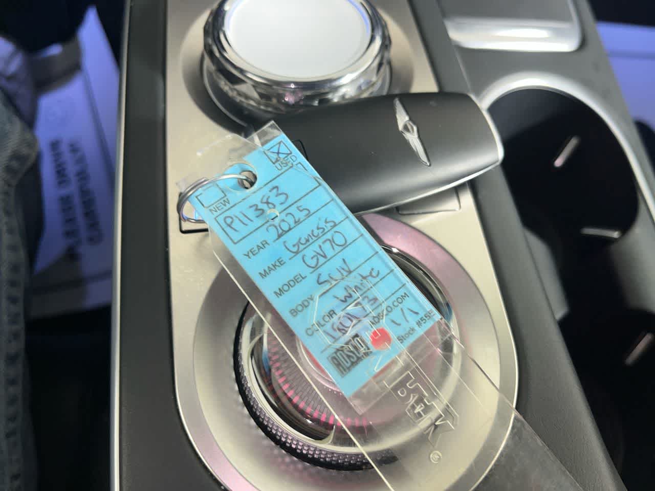 2025 Genesis GV70 2.5T