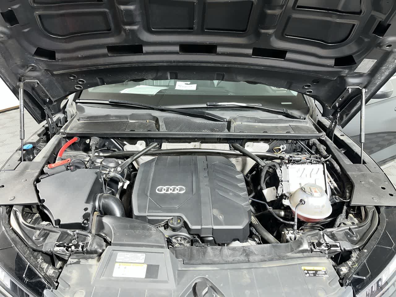 2024 Audi Q5 S line Premium Plus