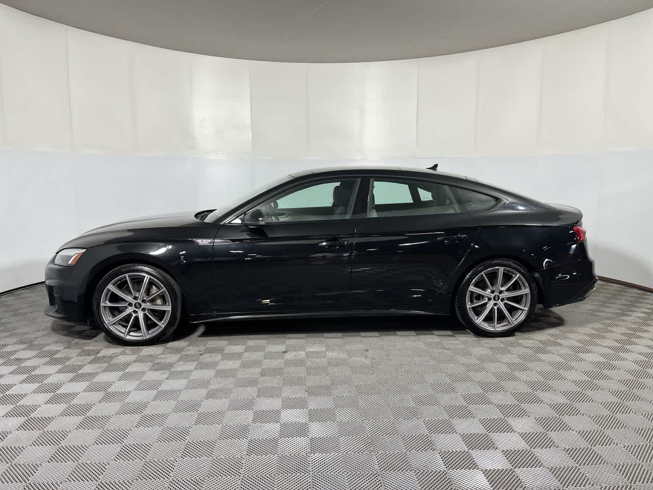 2025 Audi A5 Sportback S line Premium