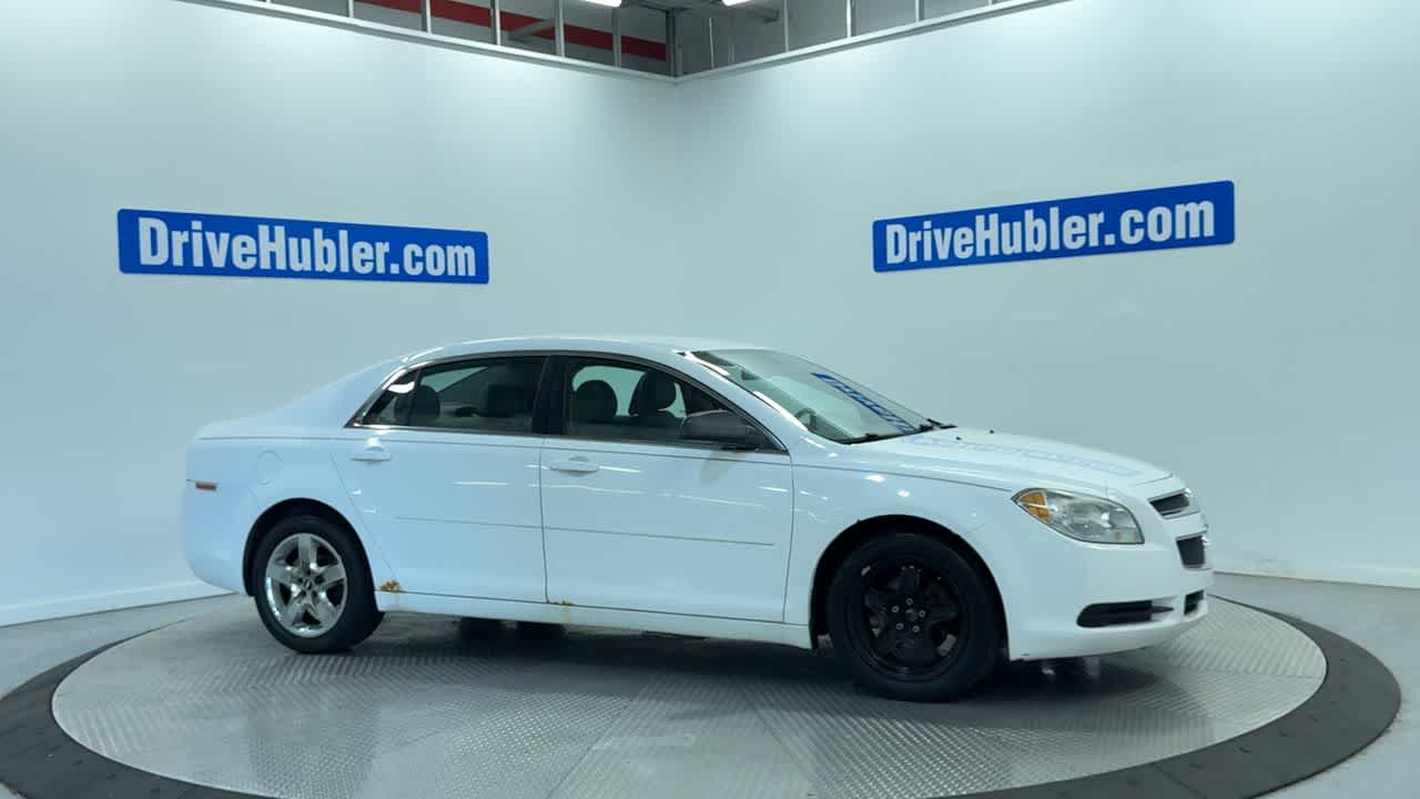 2011 Chevrolet Malibu LS w/1FL