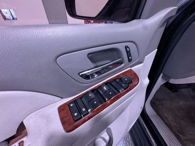 2014 Chevrolet Suburban LT