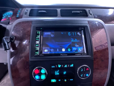 2014 Chevrolet Suburban LT