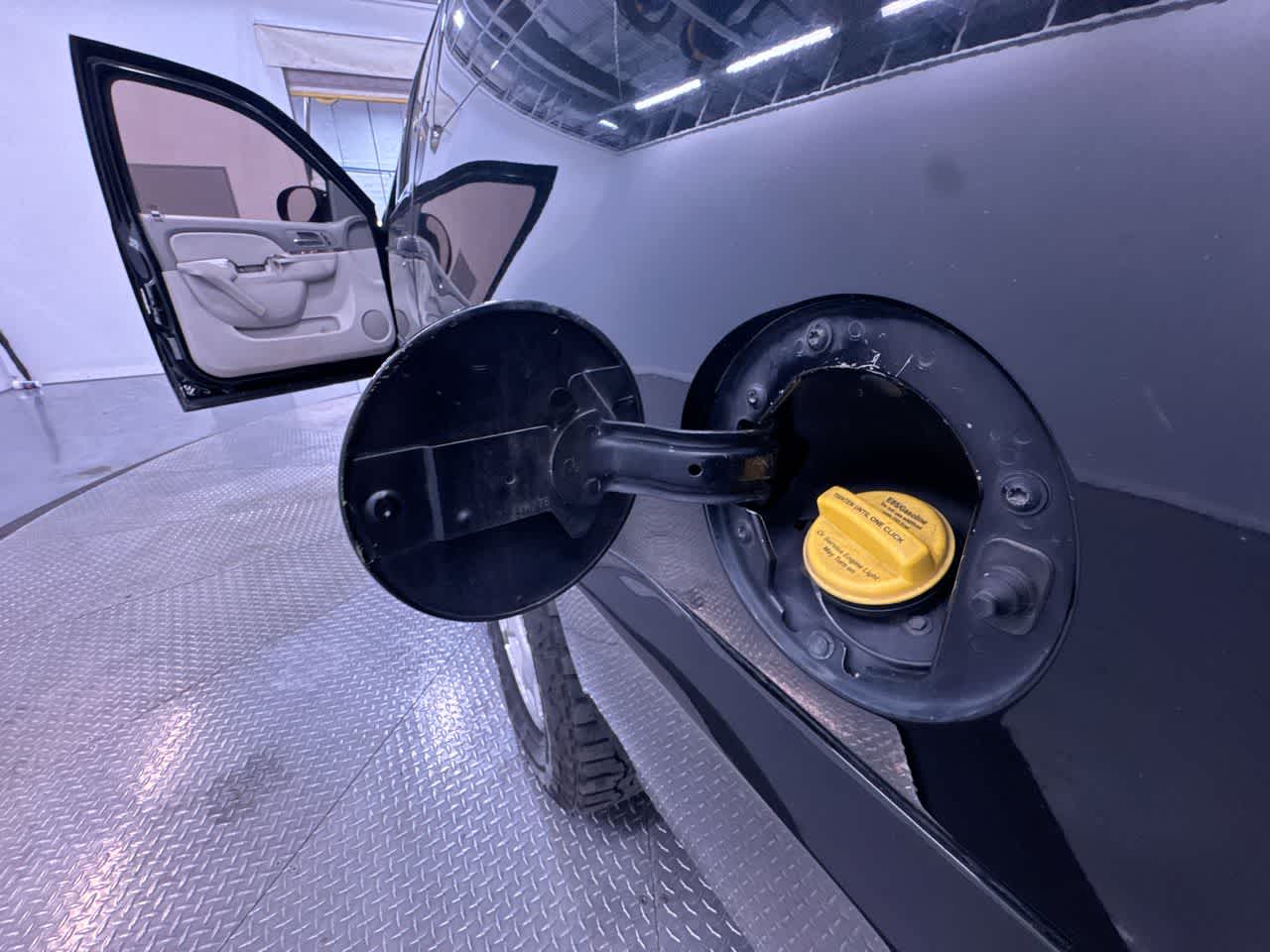 2014 Chevrolet Suburban LT