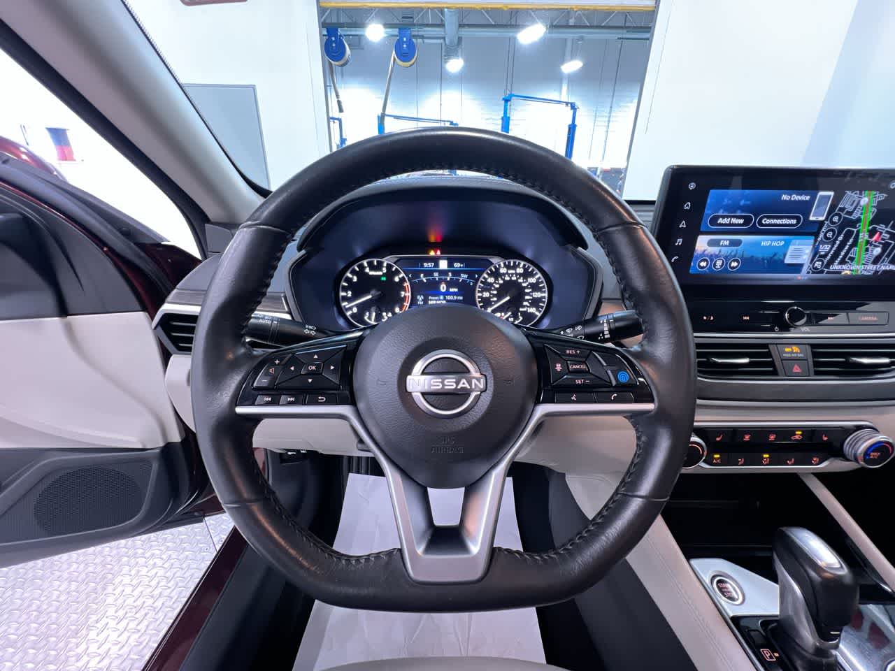 2023 Nissan Altima 2.5 SV