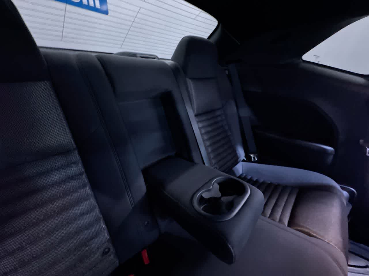 2014 Dodge Challenger SXT