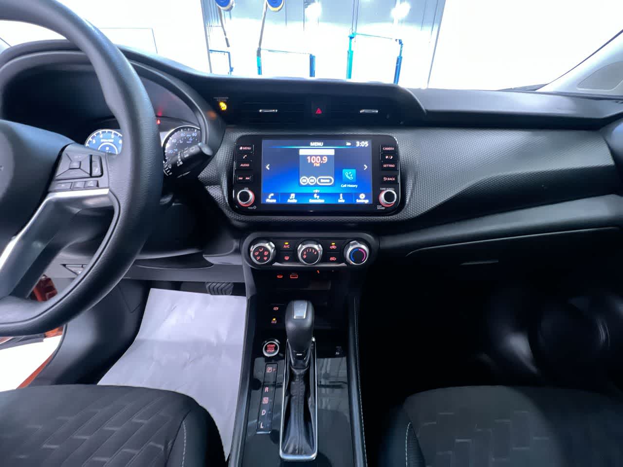 2024 Nissan Kicks SV