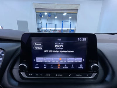 2022 Nissan Rogue SV