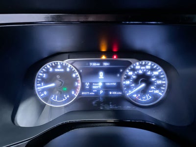 2023 Nissan Pathfinder SV