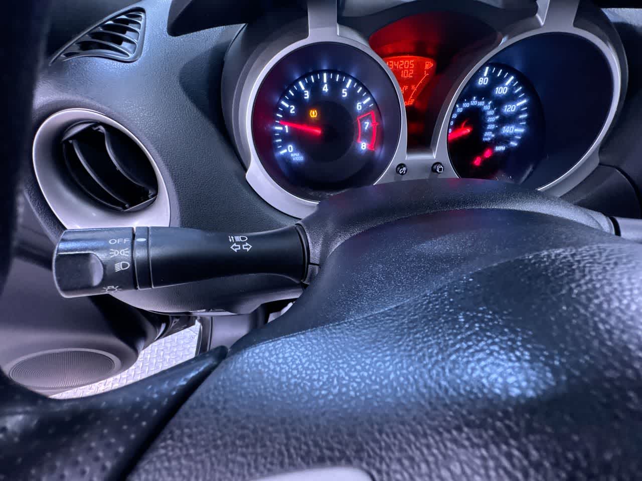 2011 Nissan JUKE S