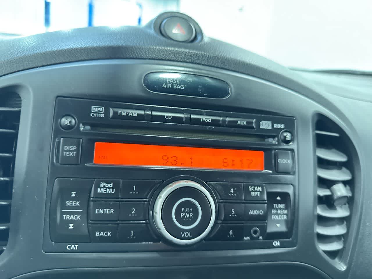 2011 Nissan JUKE S