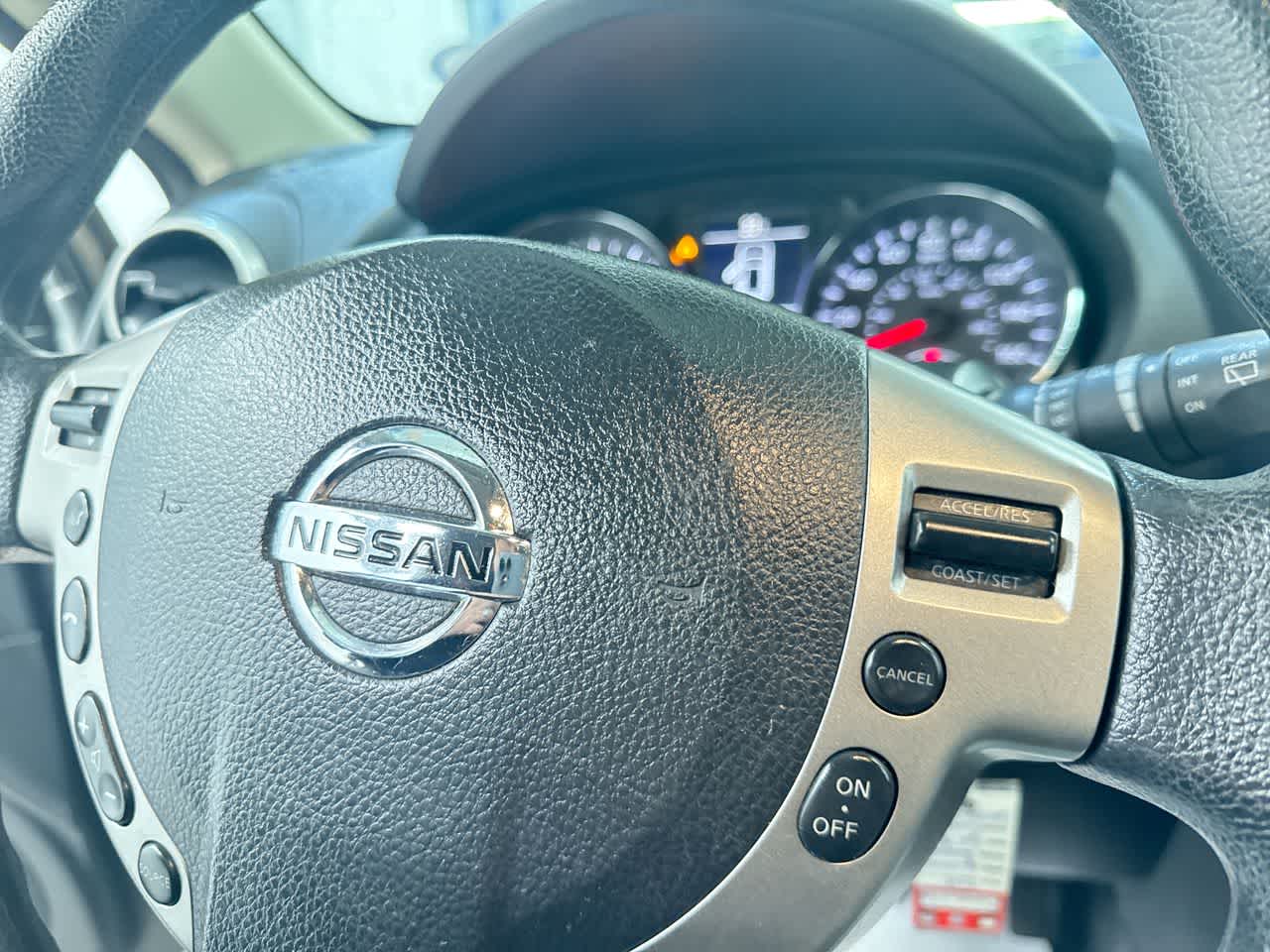 2011 Nissan Rogue SV