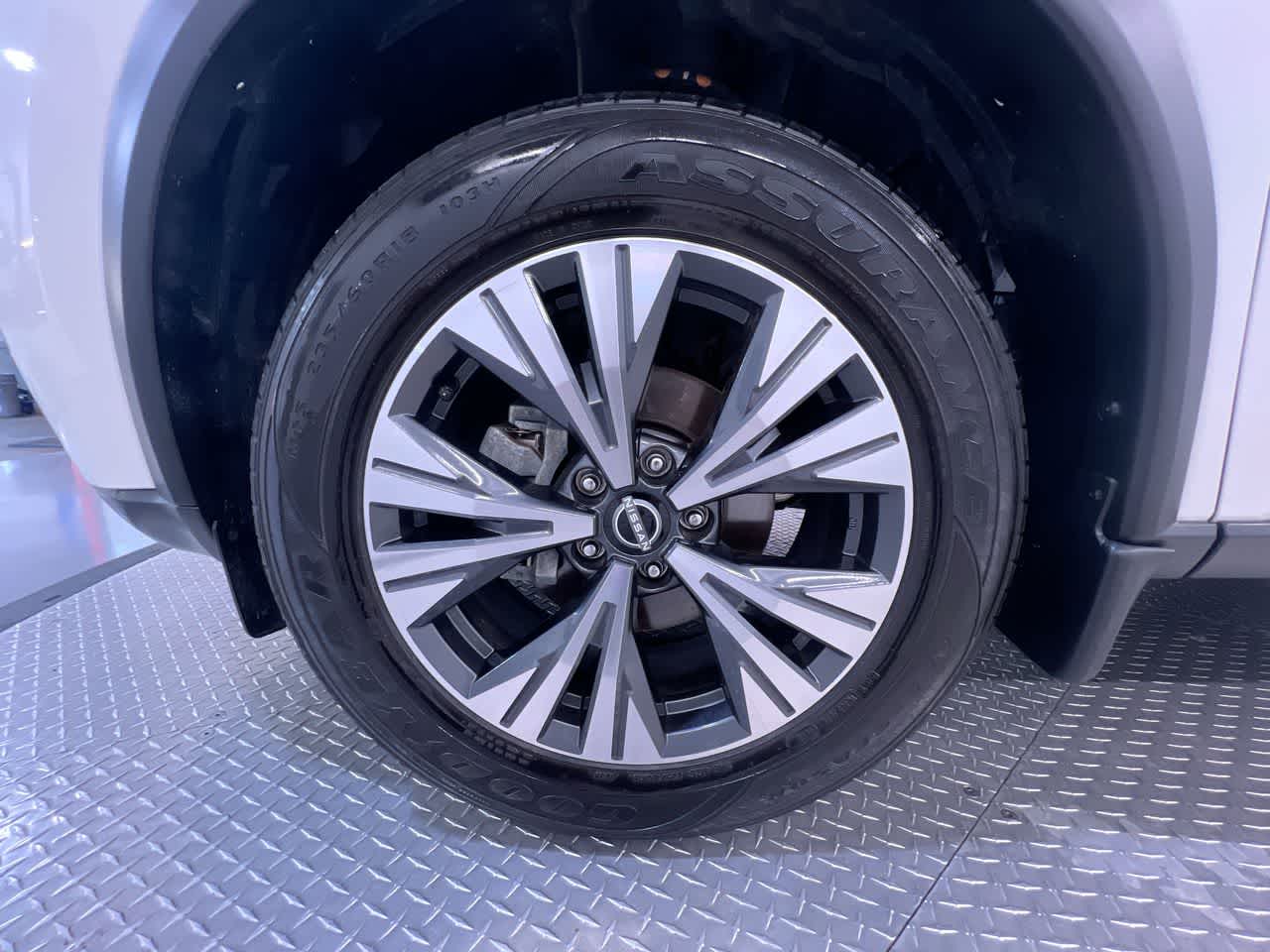 2022 Nissan Rogue SV