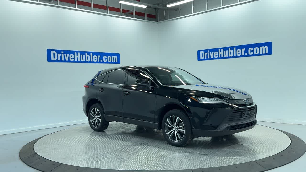 2022 Toyota Venza LE