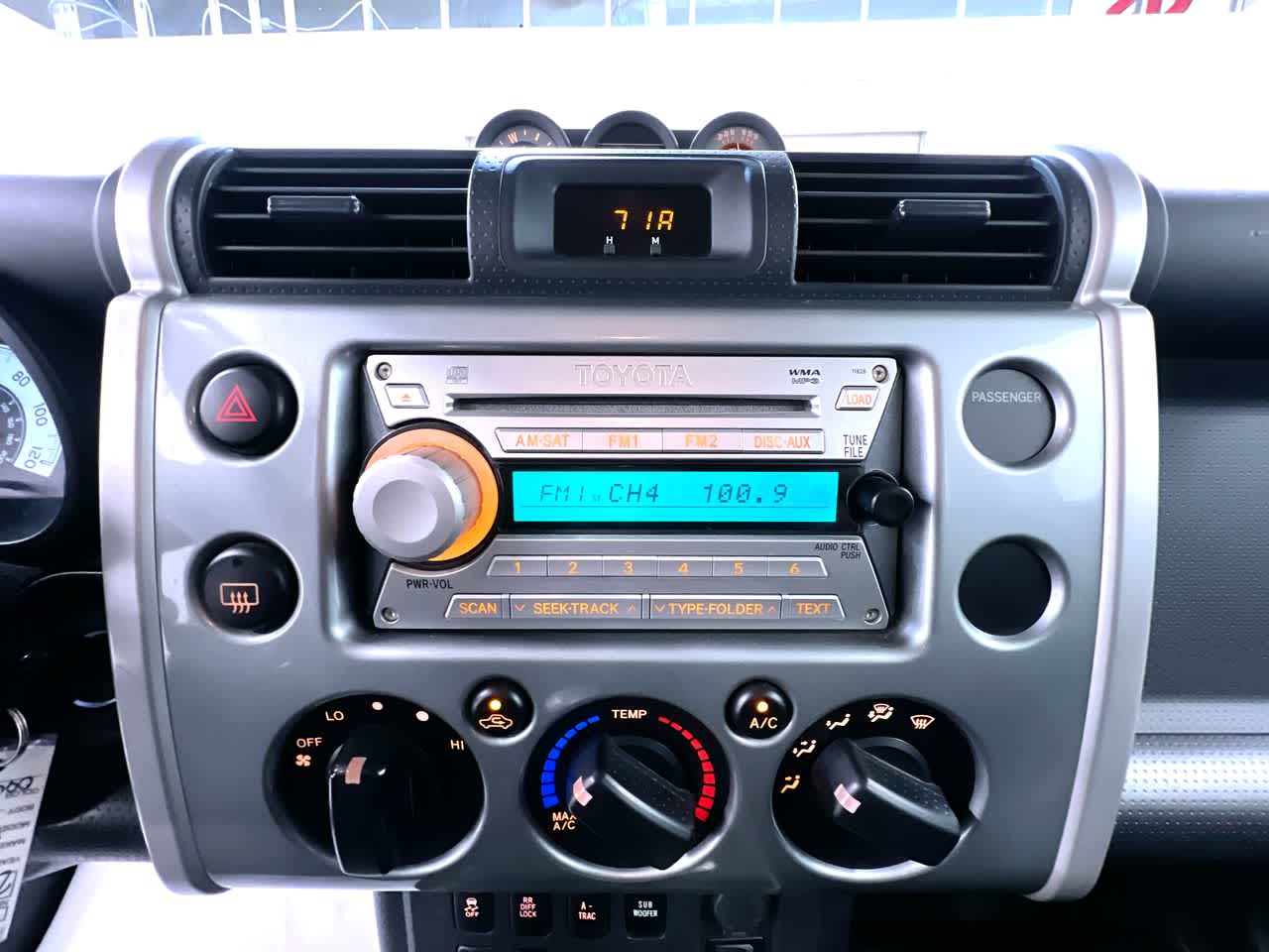 2010 Toyota FJ Cruiser 4WD 4dr Auto (Natl)