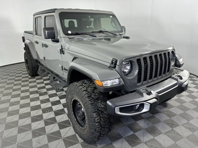 2022 Jeep Gladiator Sport S