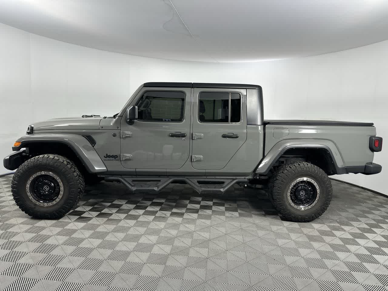 2022 Jeep Gladiator Sport S